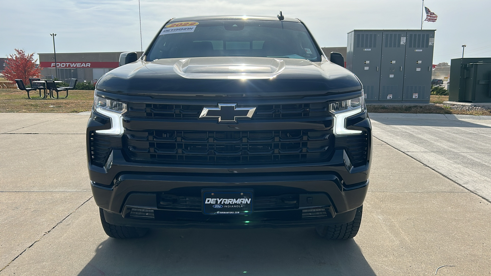 2022 Chevrolet Silverado 1500 RST 8