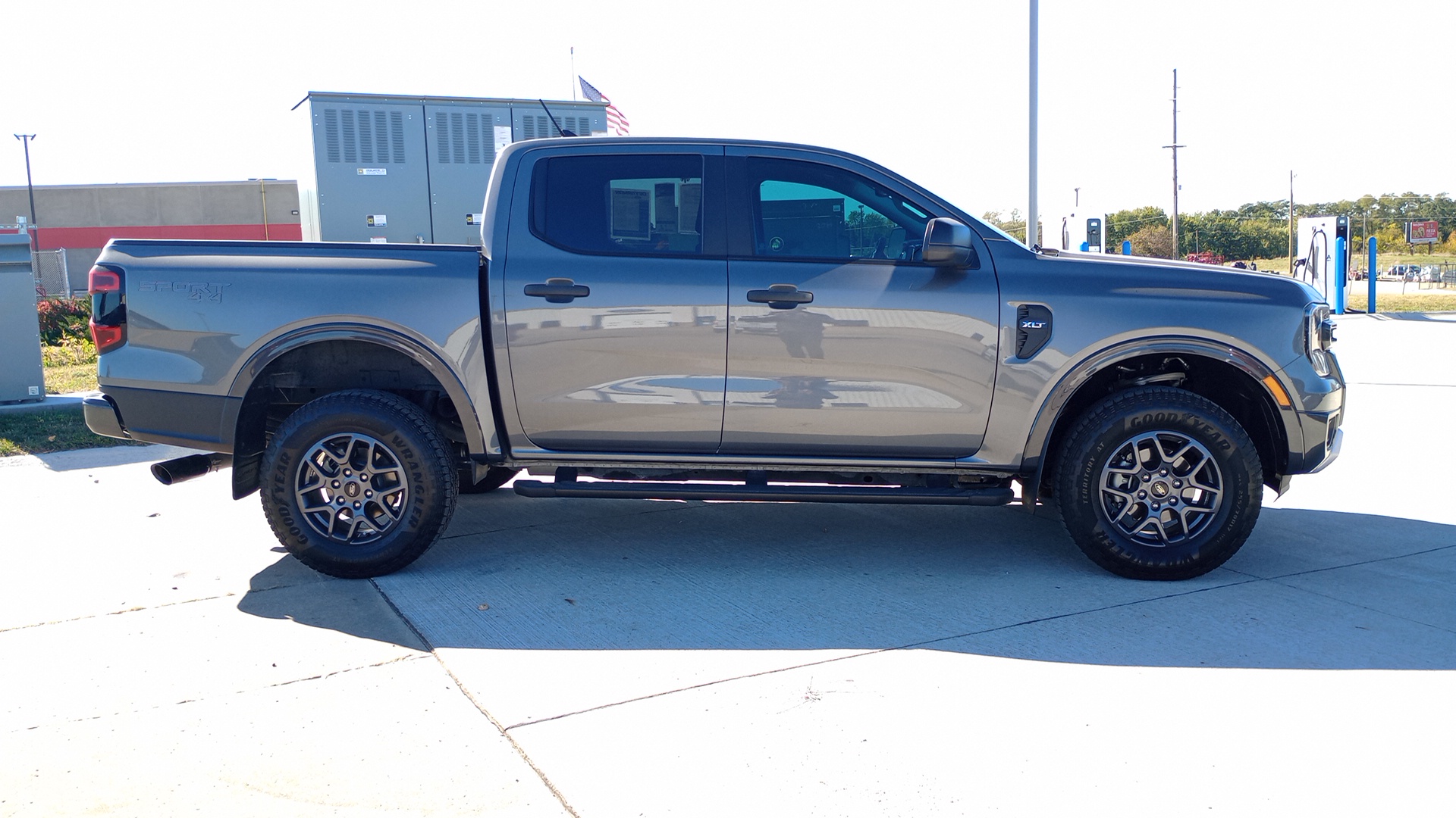 2024 Ford Ranger XLT 2