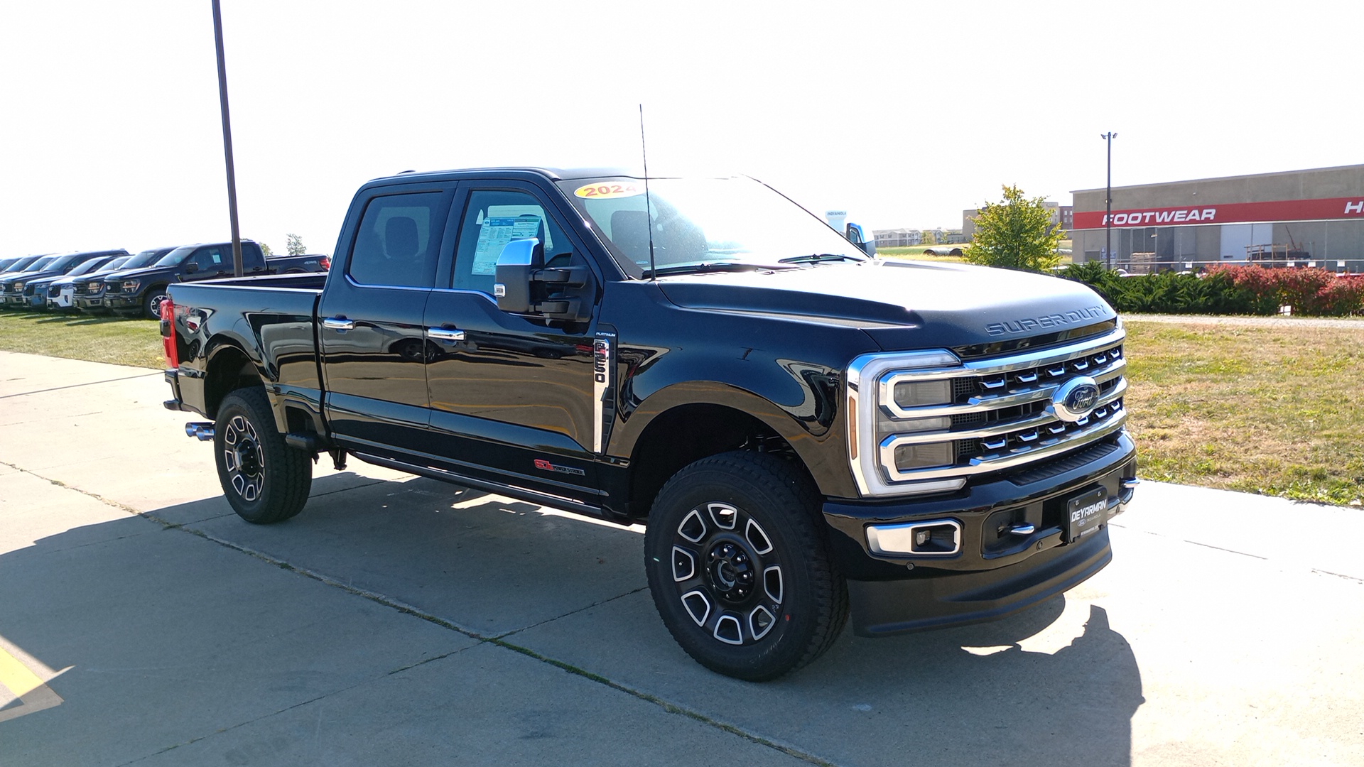 2024 Ford F-250SD Platinum 1