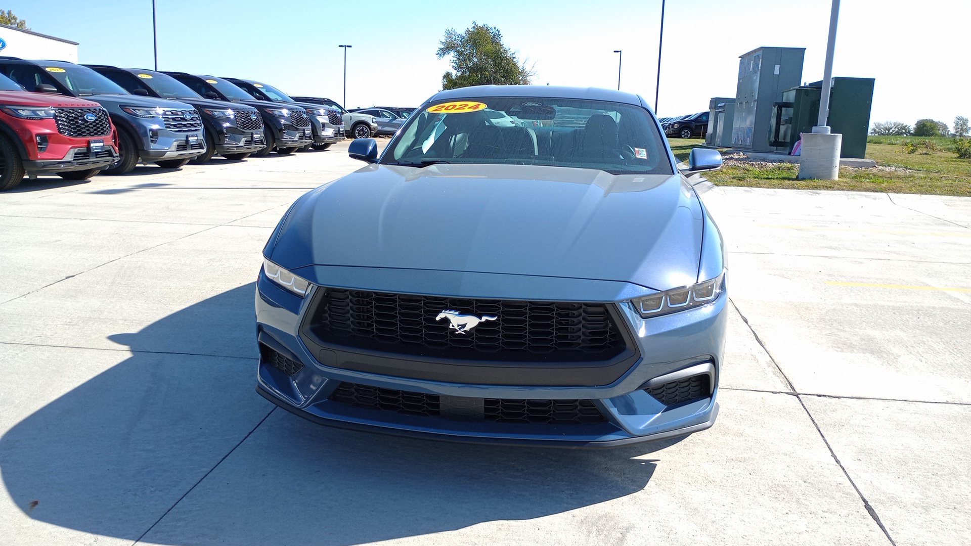 2024 Ford Mustang EcoBoost 8