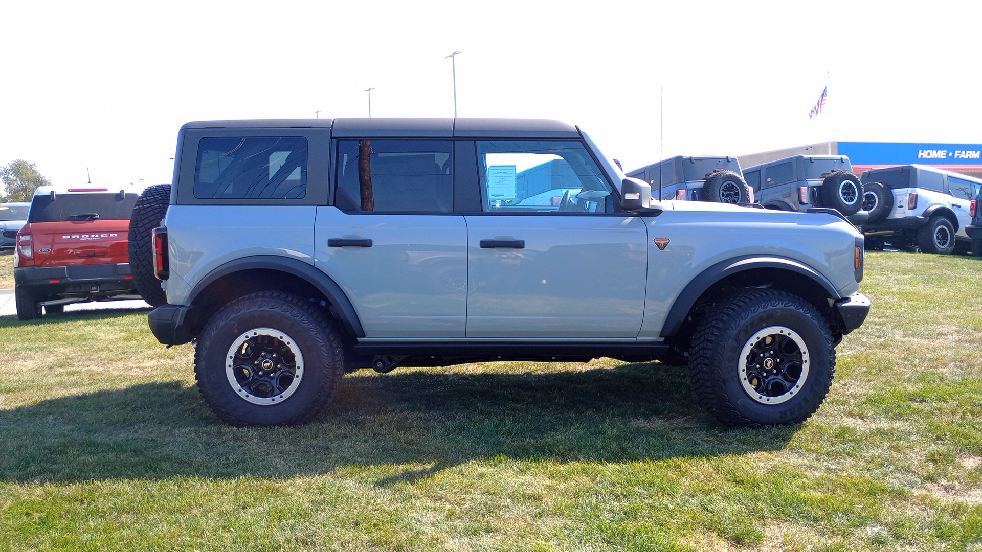 2024 Ford Bronco Badlands 2