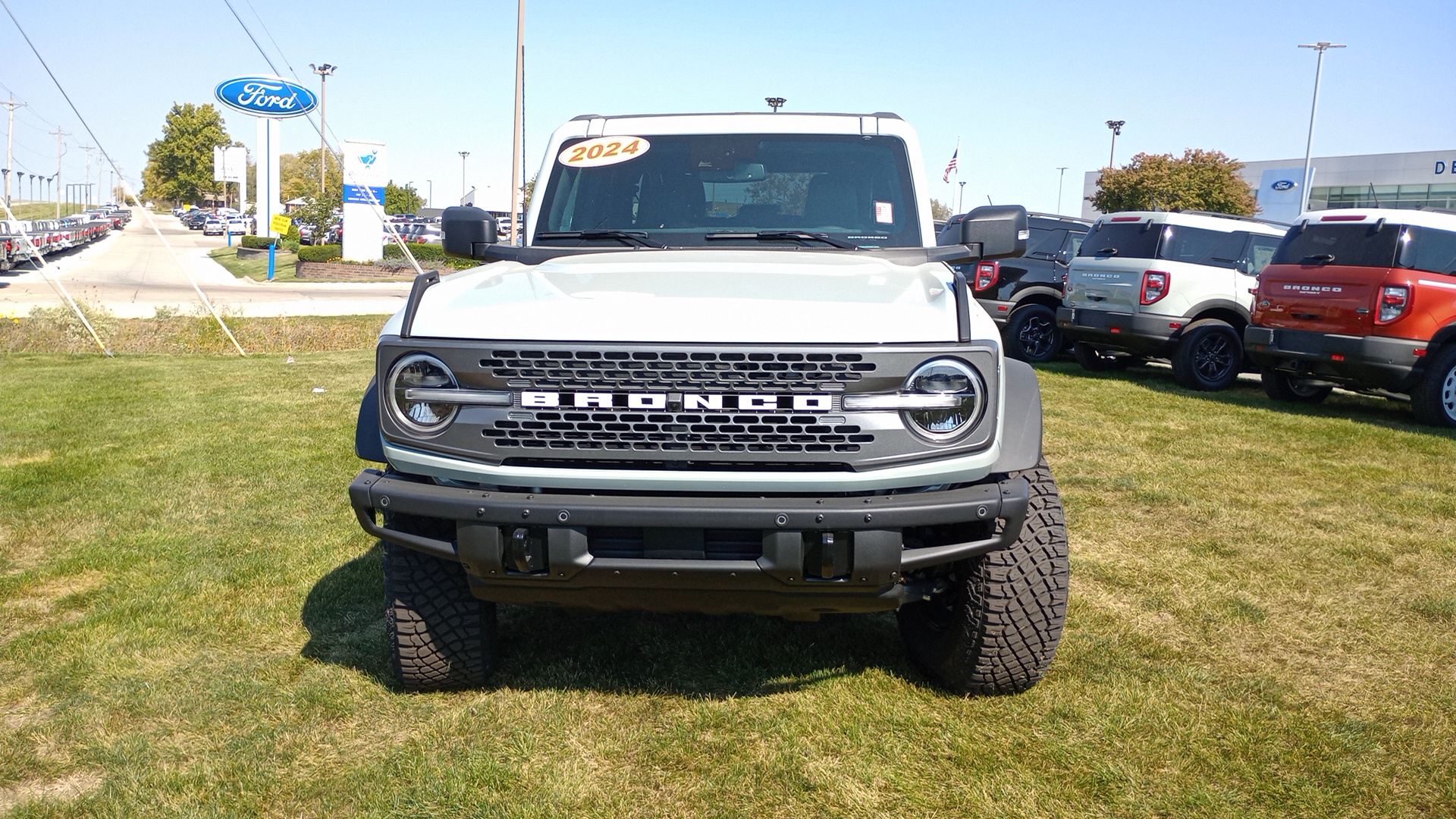 2024 Ford Bronco Badlands 8