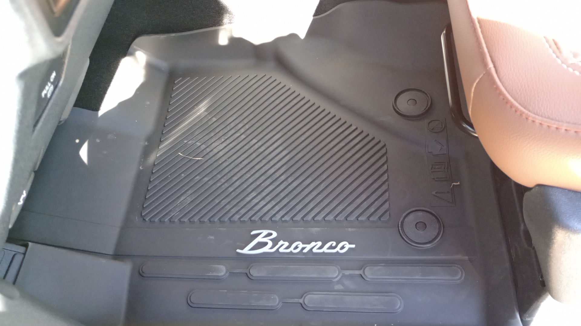 2024 Ford Bronco Heritage Limited Edition 35