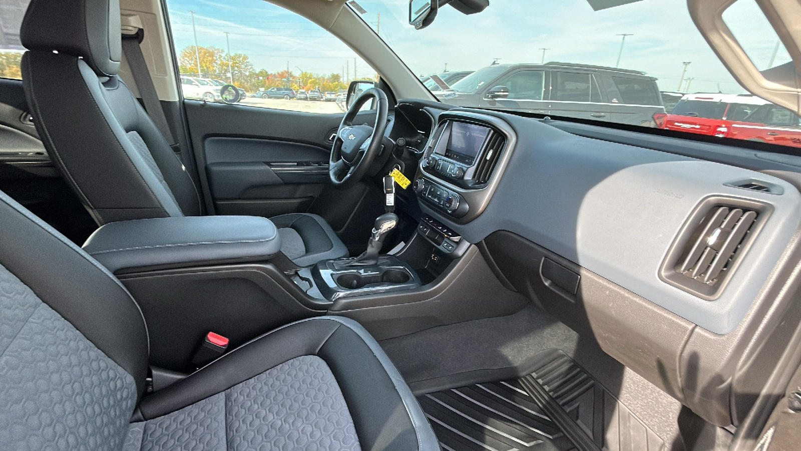 2022 Chevrolet Colorado Z71 22