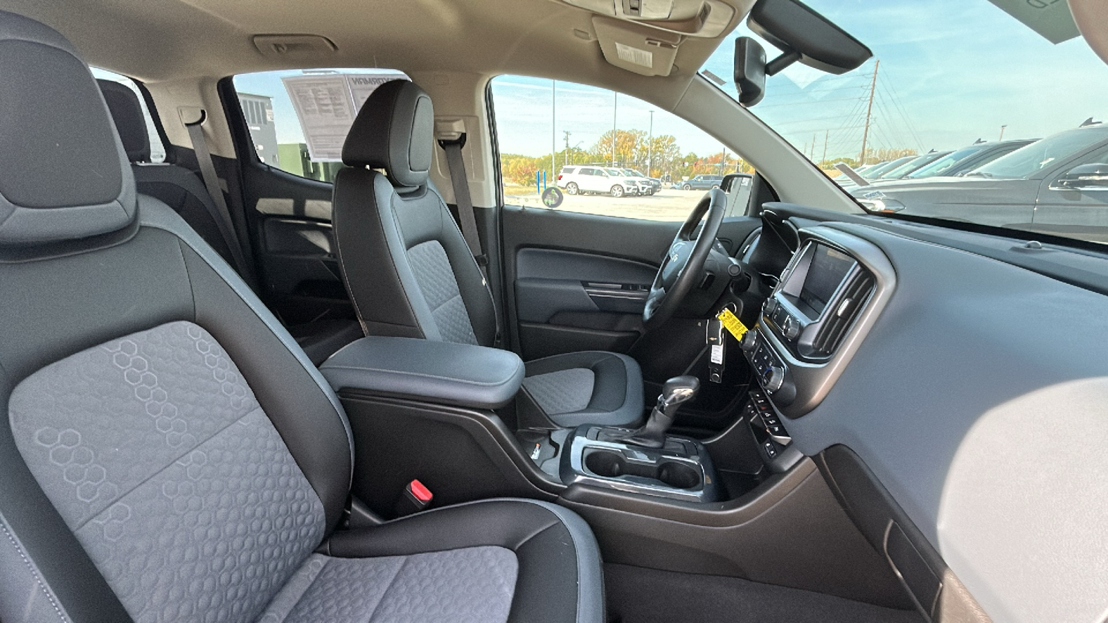 2022 Chevrolet Colorado Z71 23