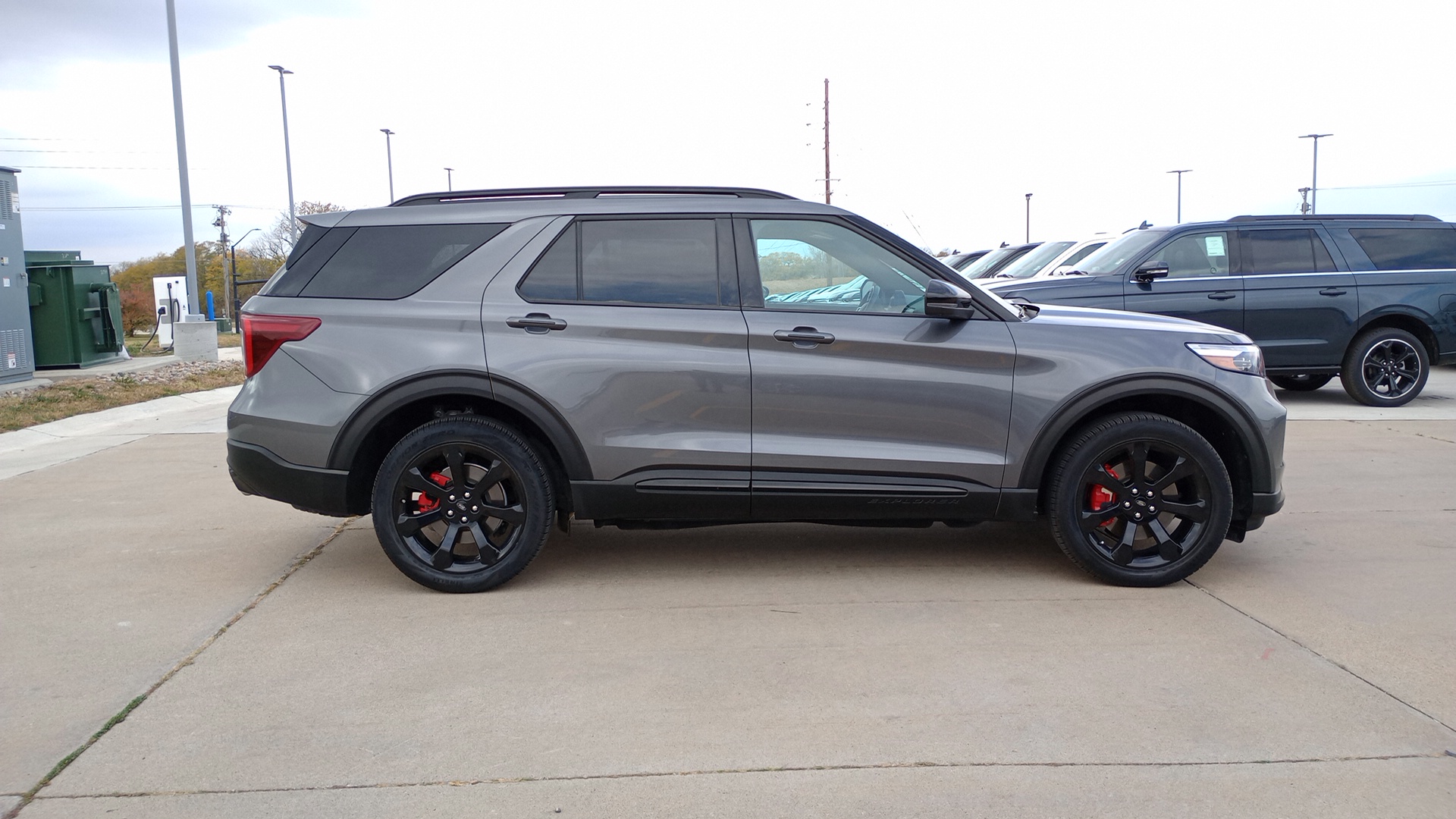 2023 Ford Explorer ST 2