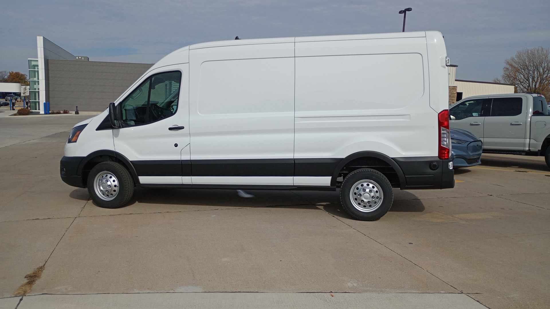 2024 Ford Transit-250 Base 6