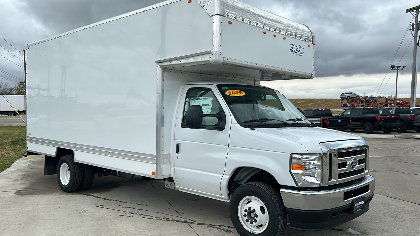 2025 Ford E-450SD Base 1