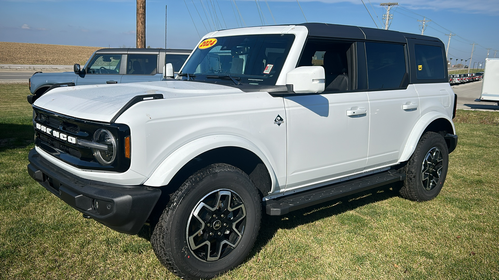 2024 Ford Bronco Outer Banks 7