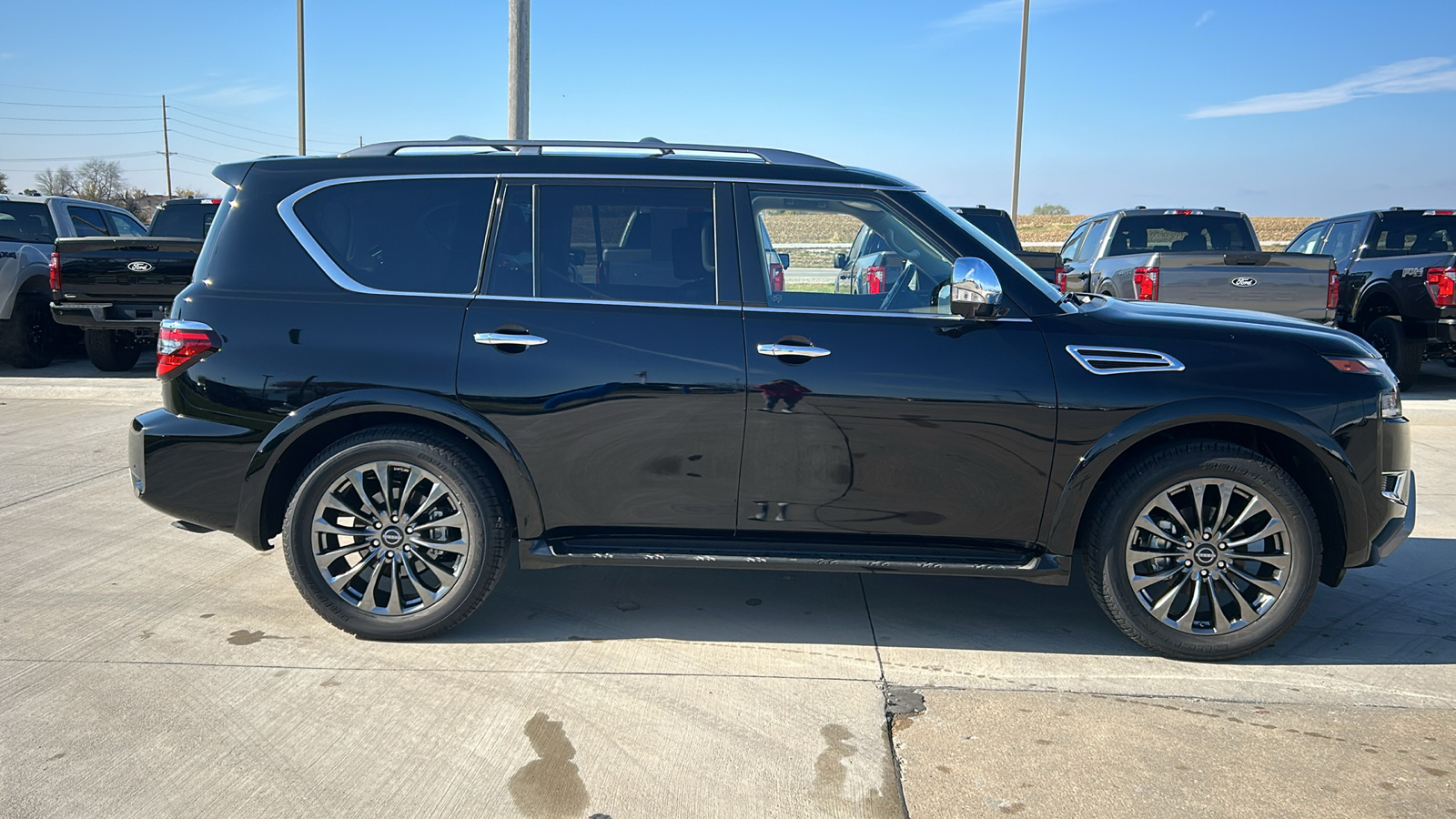 2023 Nissan Armada Platinum 2