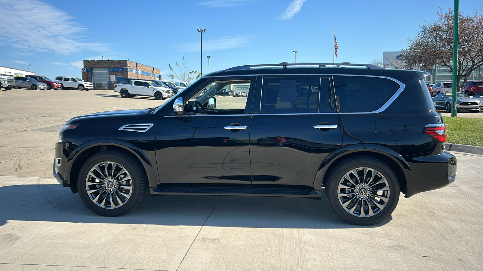 2023 Nissan Armada Platinum 6