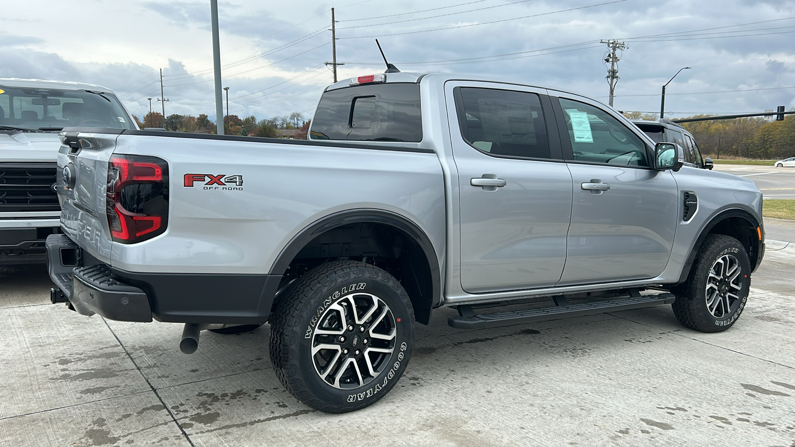 2024 Ford Ranger Lariat 3