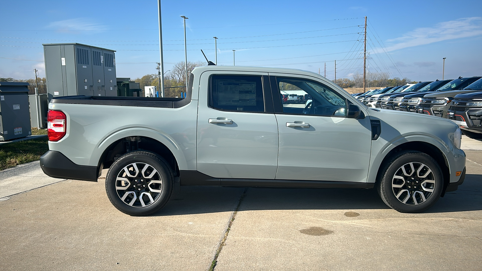 2024 Ford Maverick Lariat 2