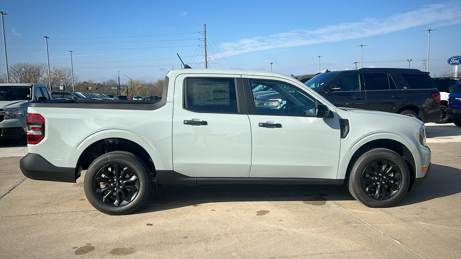 2024 Ford Maverick XLT 2