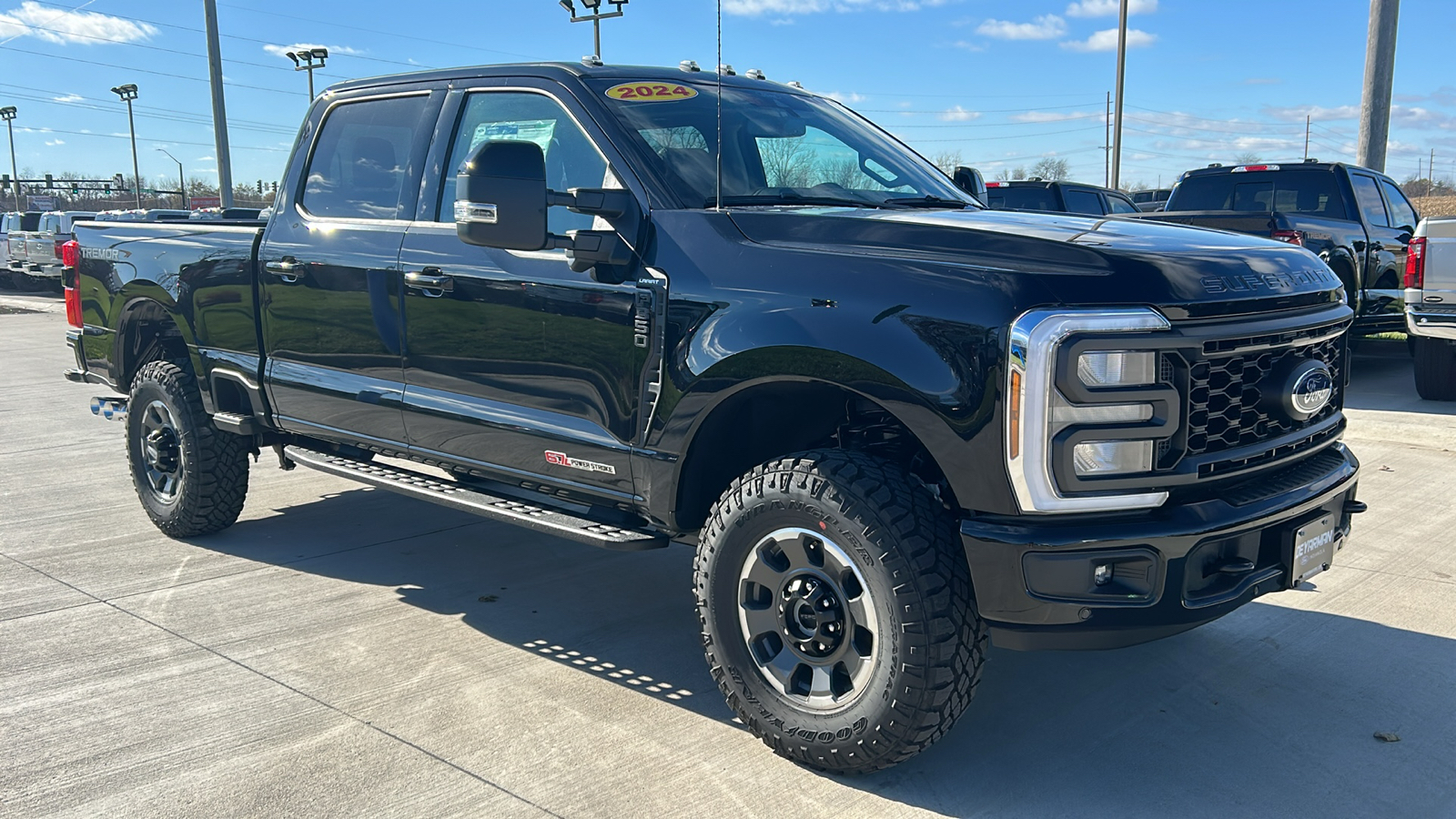 2024 Ford F-350SD Lariat 1