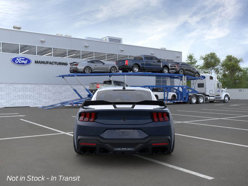 2024 Ford Mustang Dark Horse 4