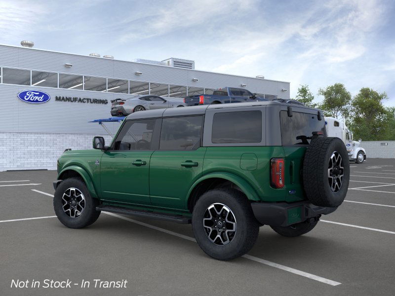 2024 Ford Bronco Outer Banks 4