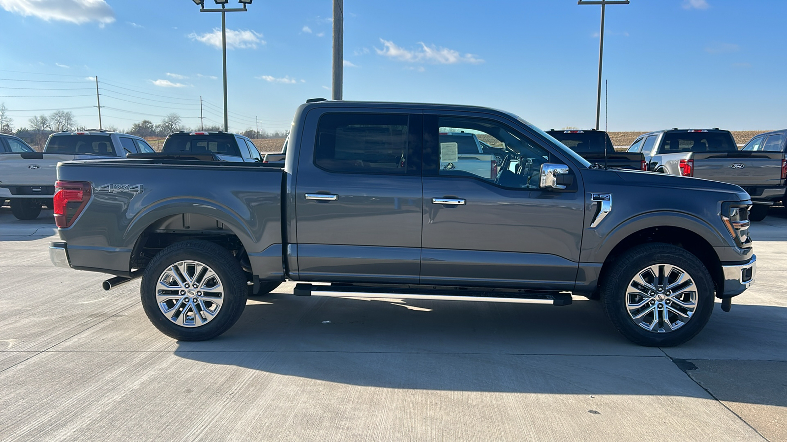 2024 Ford F-150 XLT 2