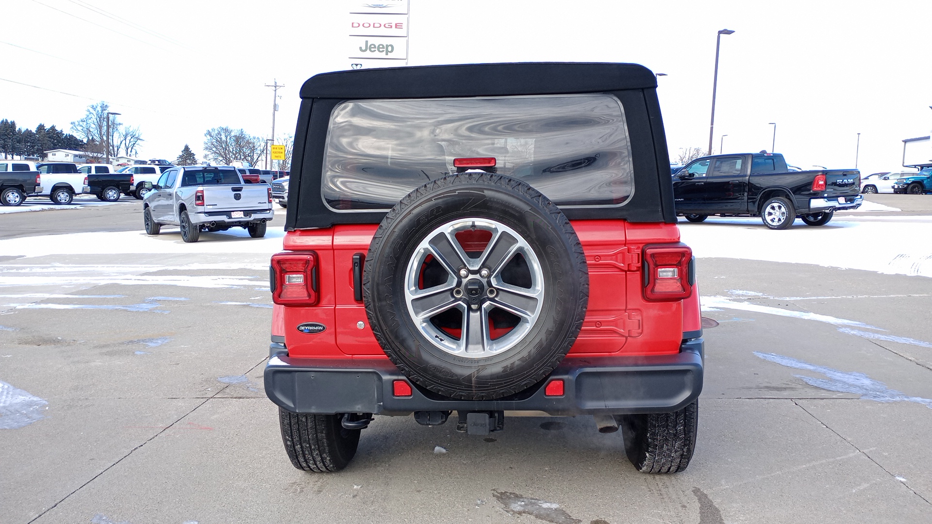 2018 Jeep Wrangler Unlimited Sahara 4