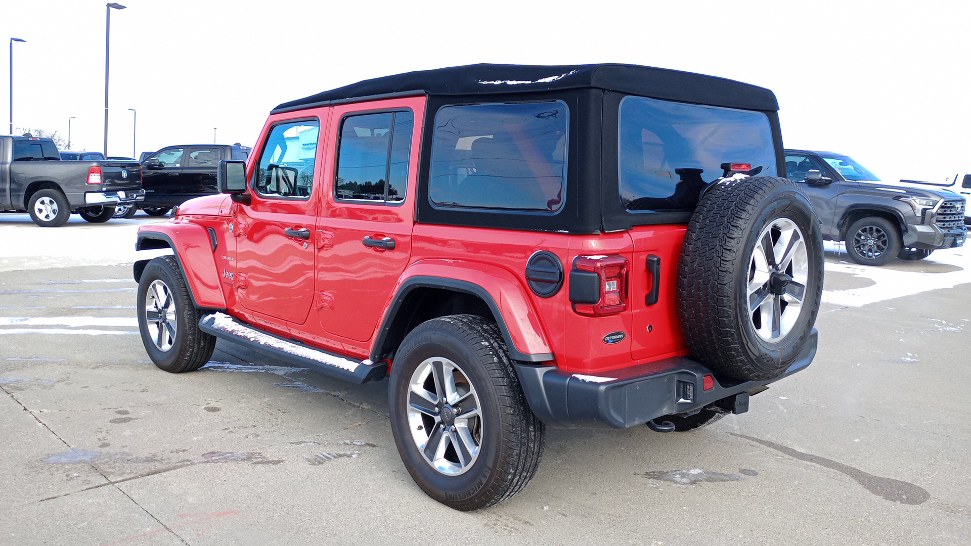 2018 Jeep Wrangler Unlimited Sahara 5