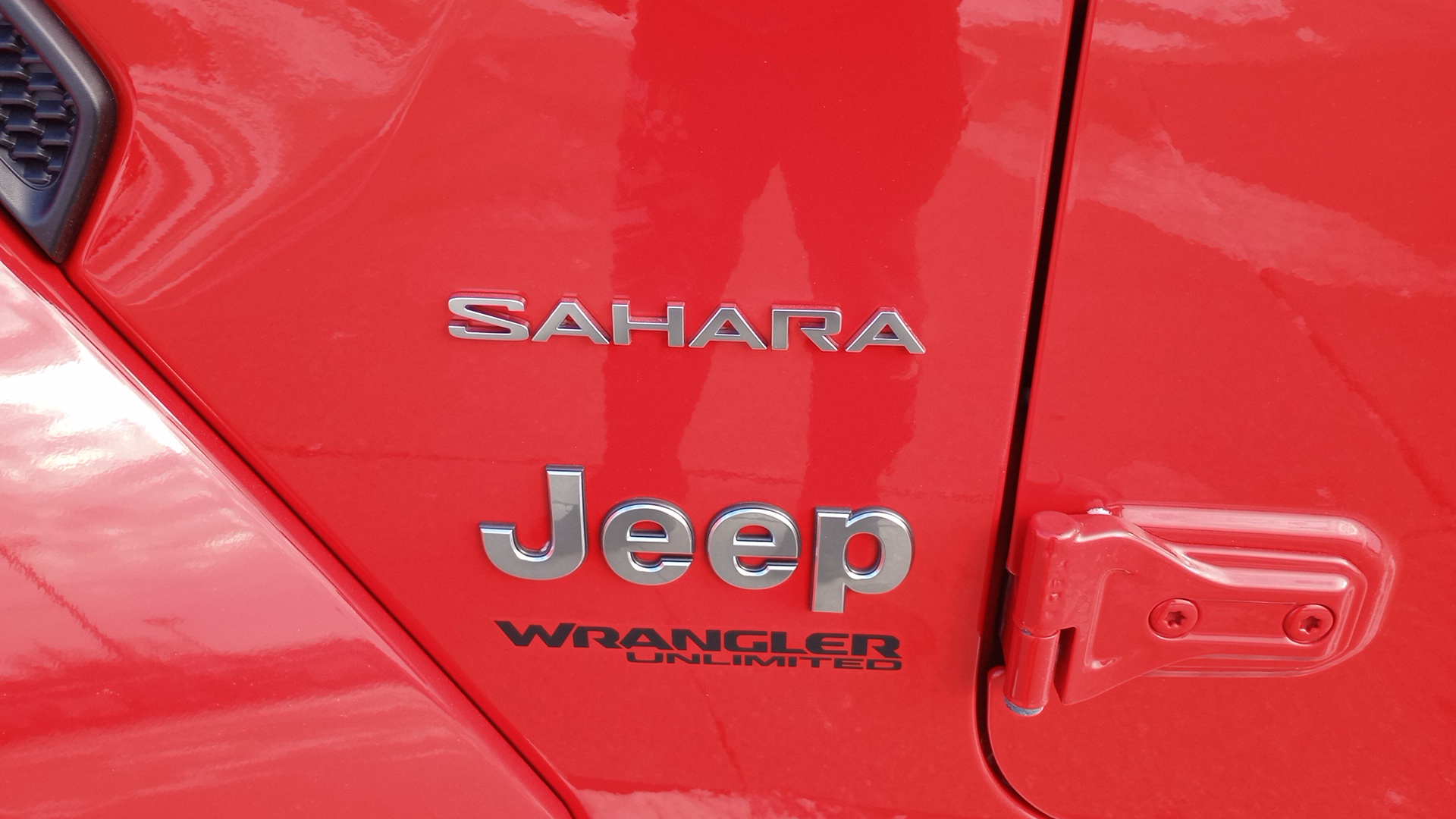 2018 Jeep Wrangler Unlimited Sahara 31