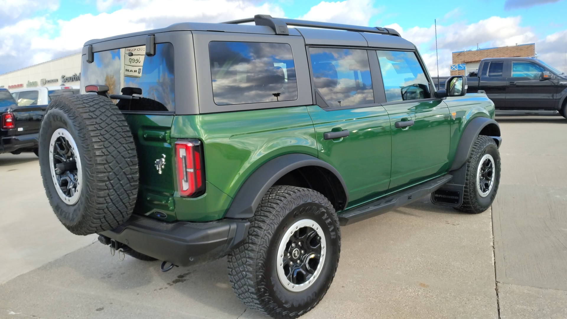 2023 Ford Bronco Badlands 3