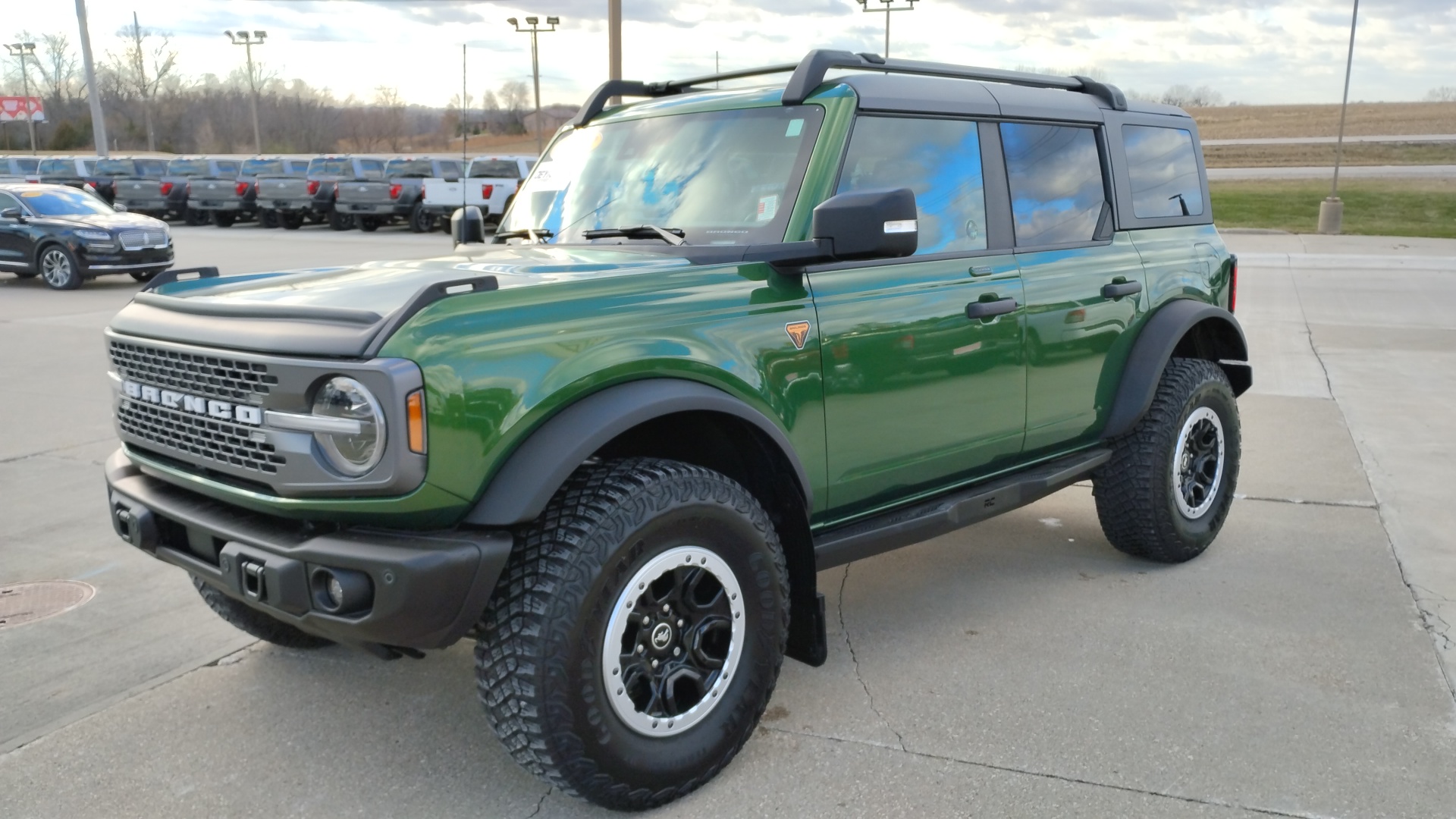 2023 Ford Bronco Badlands 7