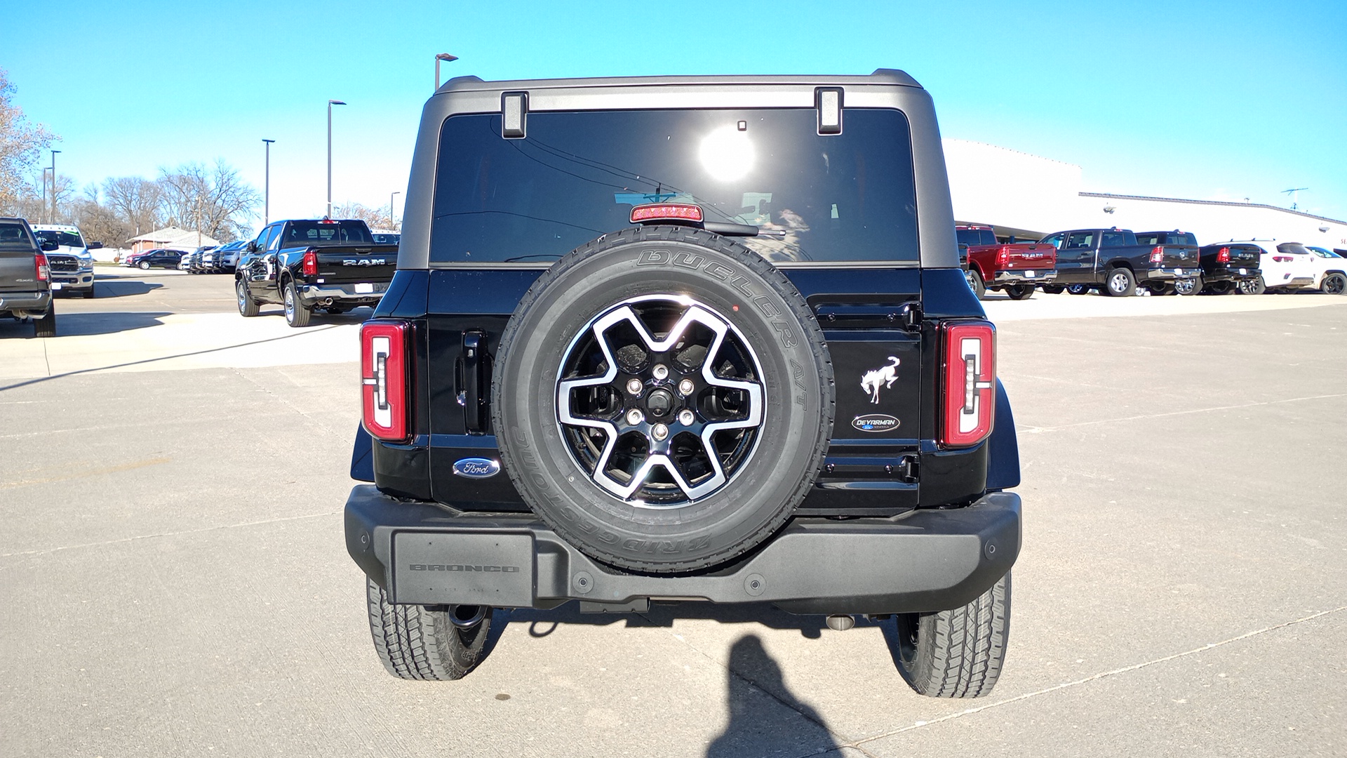 2024 Ford Bronco Outer Banks 4