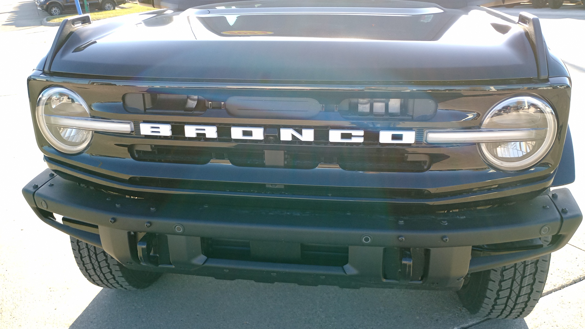 2024 Ford Bronco Outer Banks 32