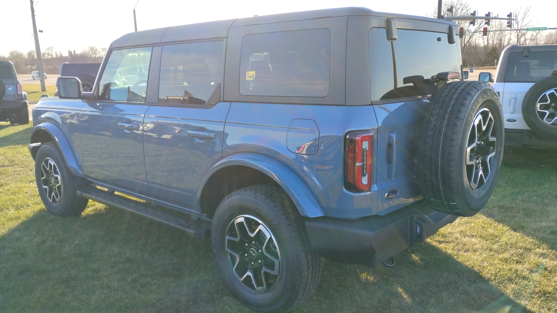 2024 Ford Bronco Outer Banks 5