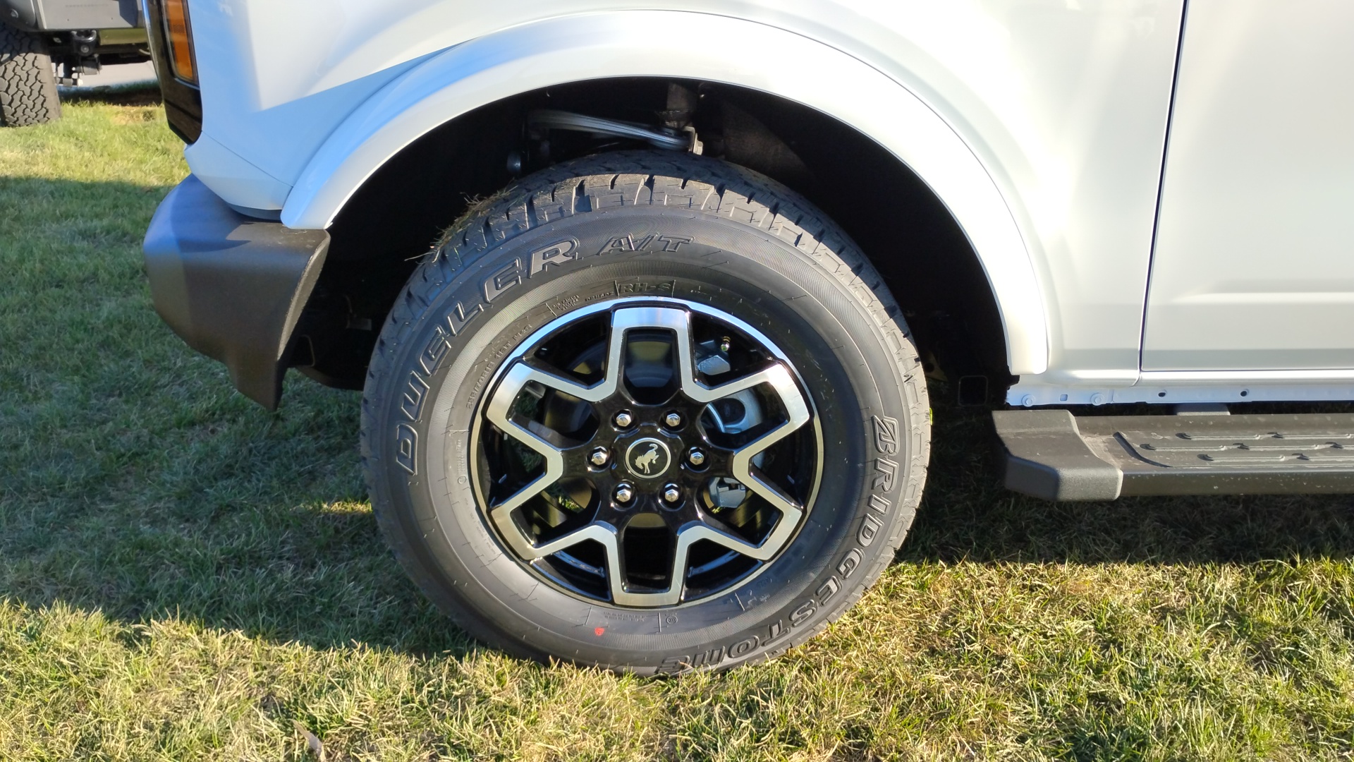 2024 Ford Bronco Outer Banks 9