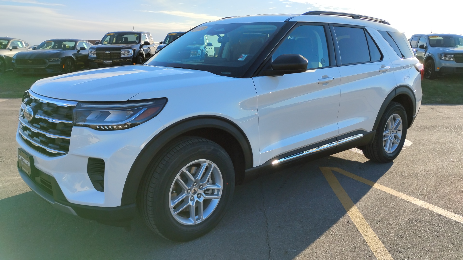 2025 Ford Explorer Active 7