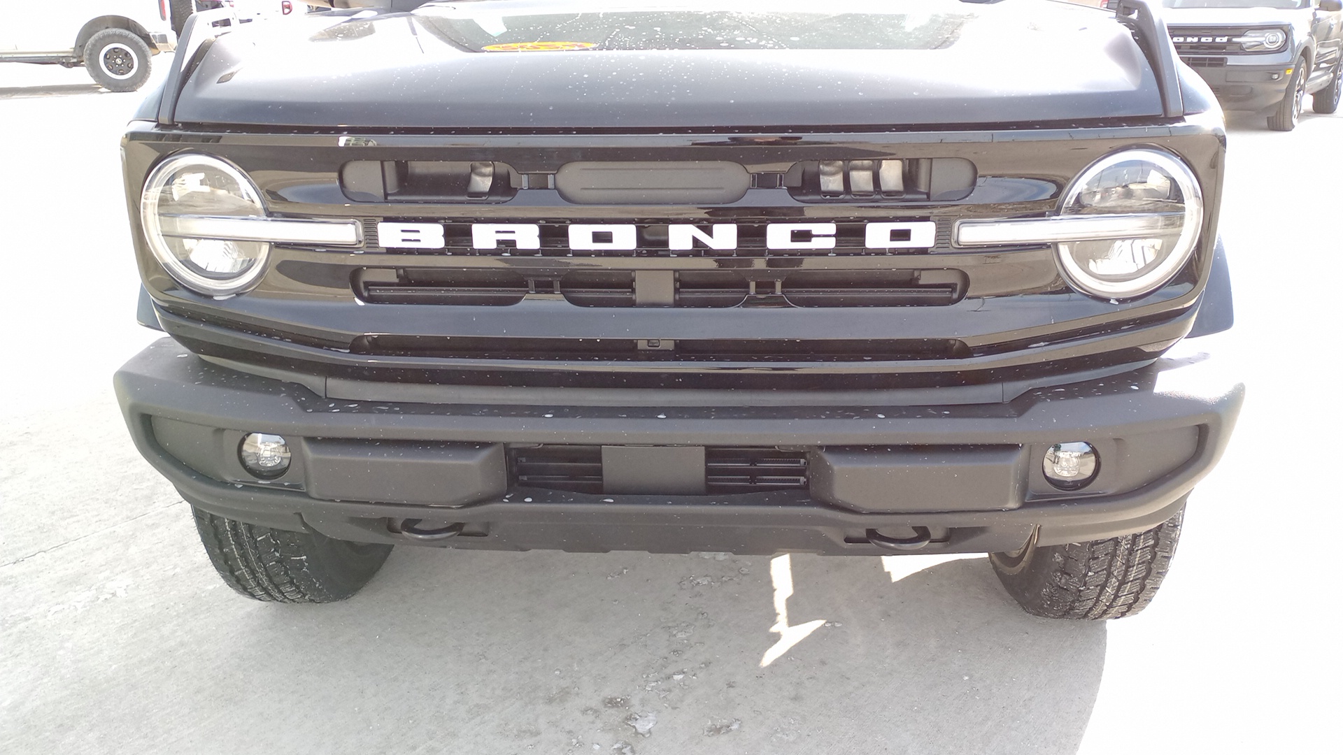 2024 Ford Bronco Outer Banks 32