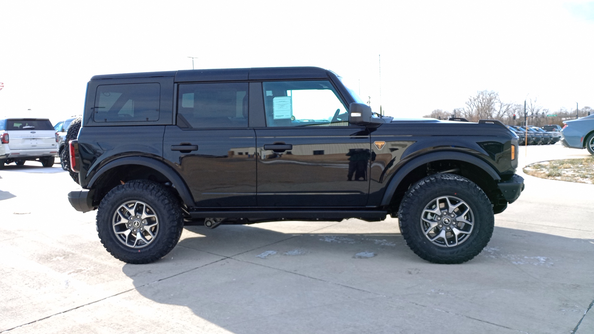 2024 Ford Bronco Badlands 2