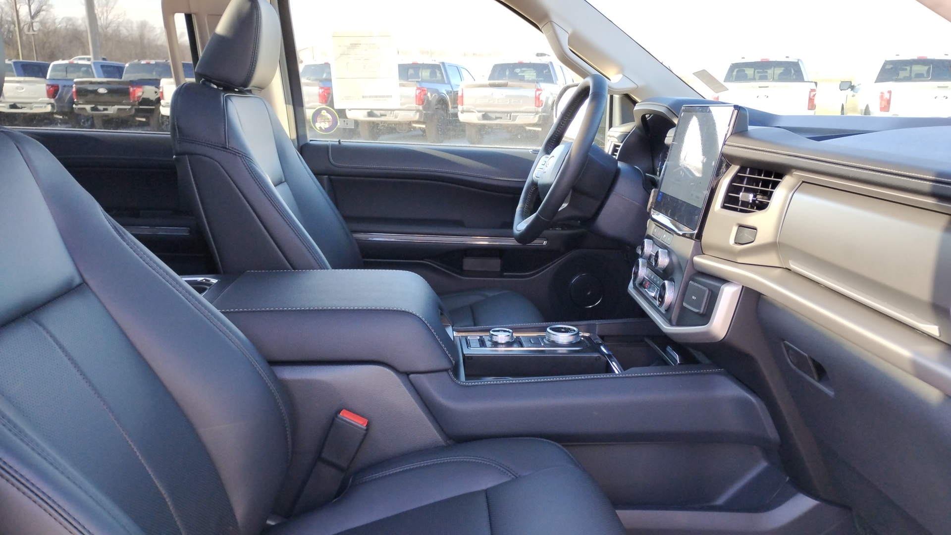 2024 Ford Expedition XLT 15