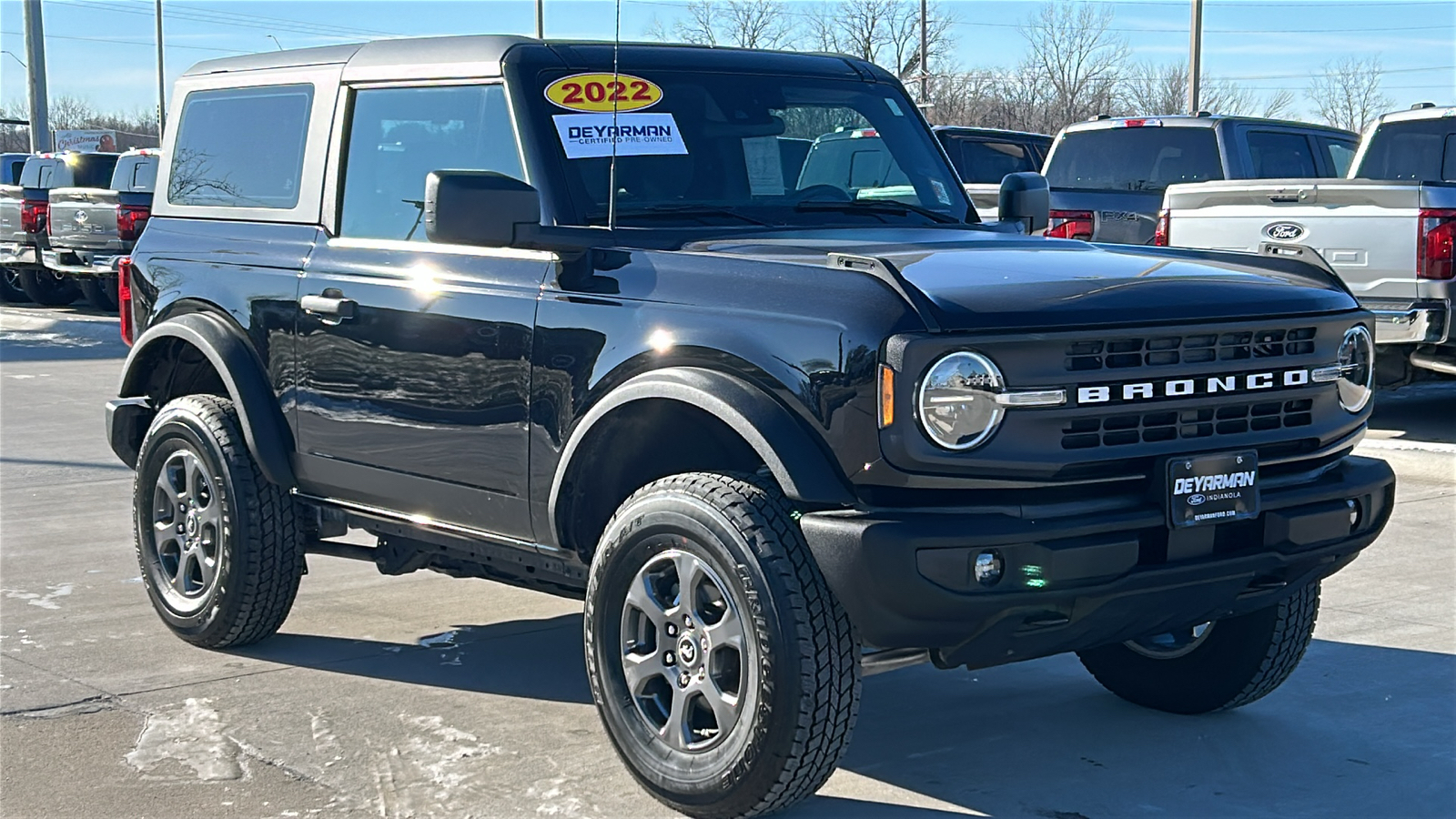 2022 Ford Bronco Base 1