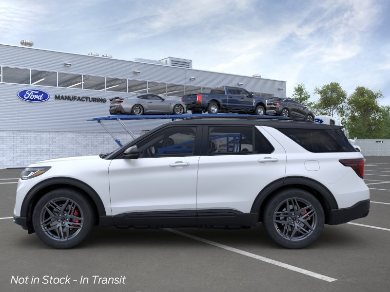 2025 Ford Explorer ST 3