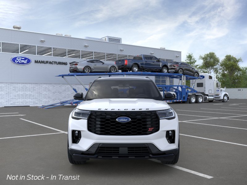 2025 Ford Explorer ST 6