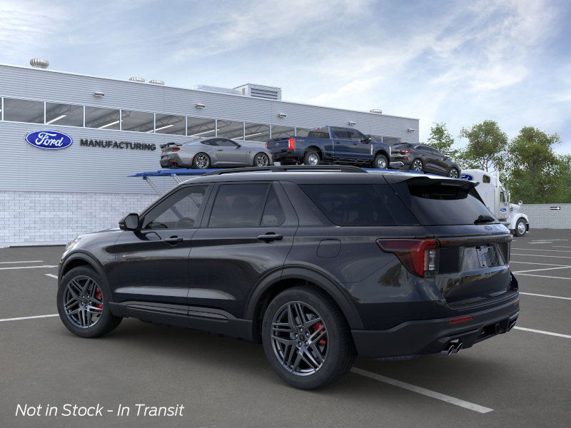 2025 Ford Explorer ST 4