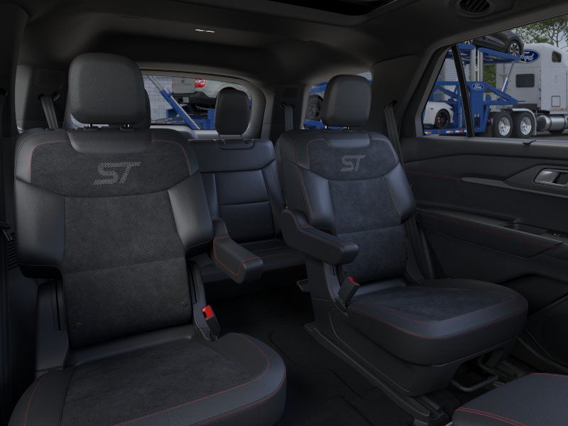 2025 Ford Explorer ST 11