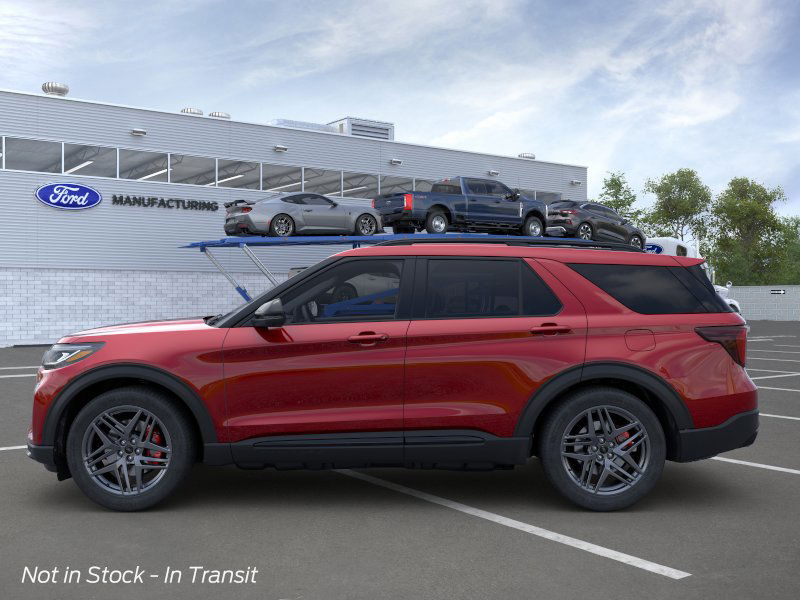 2025 Ford Explorer ST 3