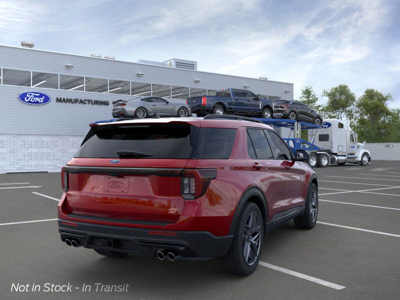 2025 Ford Explorer ST 8