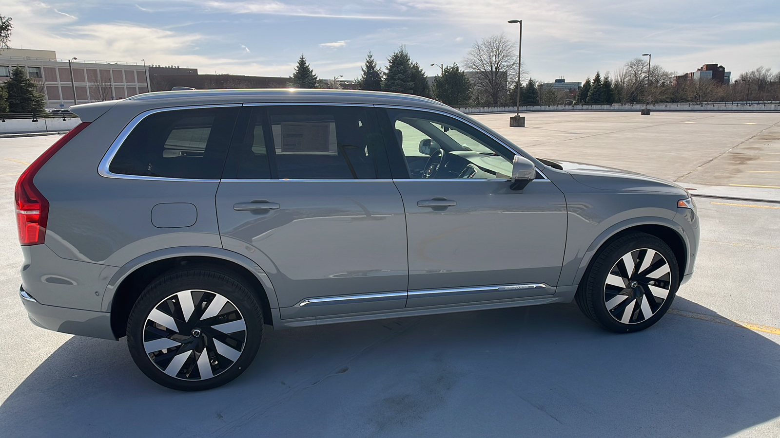 2024 Volvo XC90 Recharge Plug-In Hybrid Ultimate 7