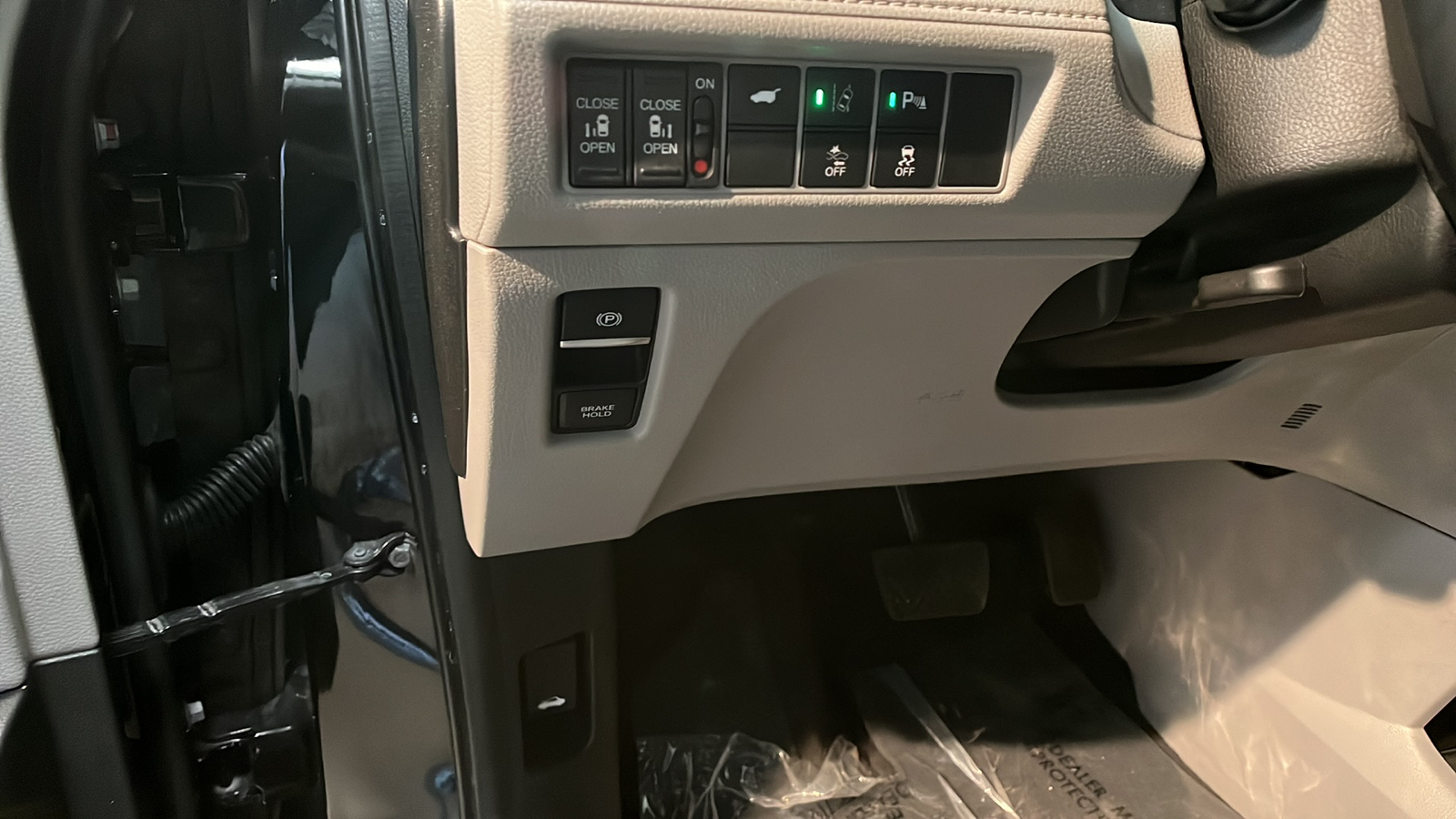 2018 Honda Odyssey Elite 19