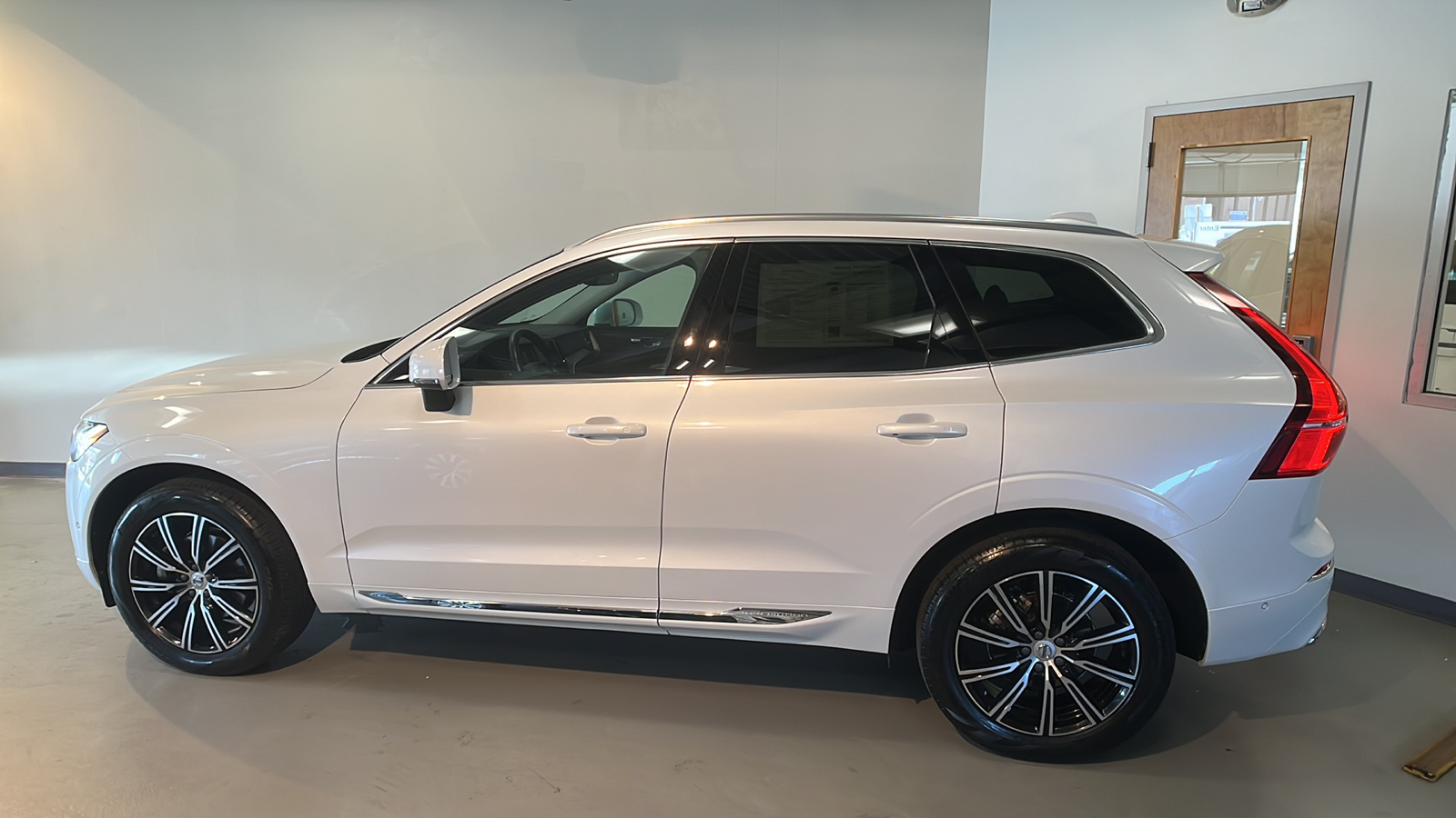 2019 Volvo XC60 T5 Inscription 2