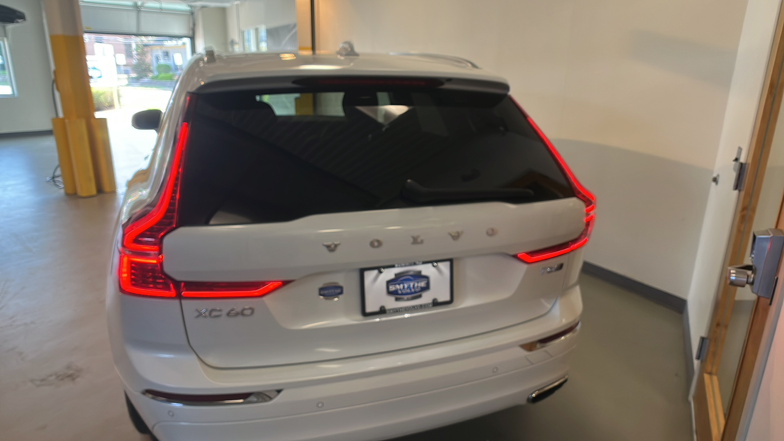 2019 Volvo XC60 T5 Inscription 4