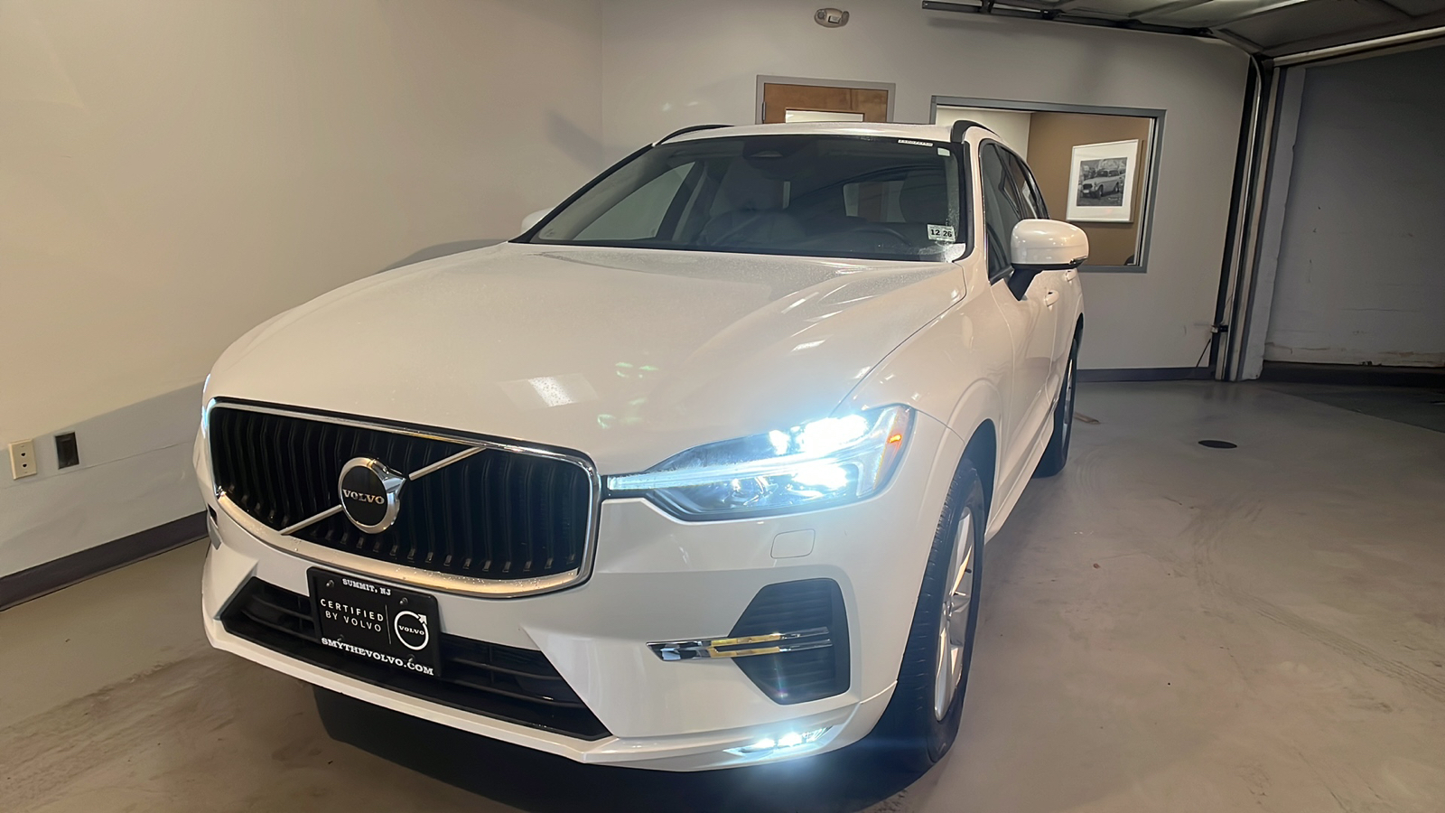 2022 Volvo XC60 B5 Momentum 1