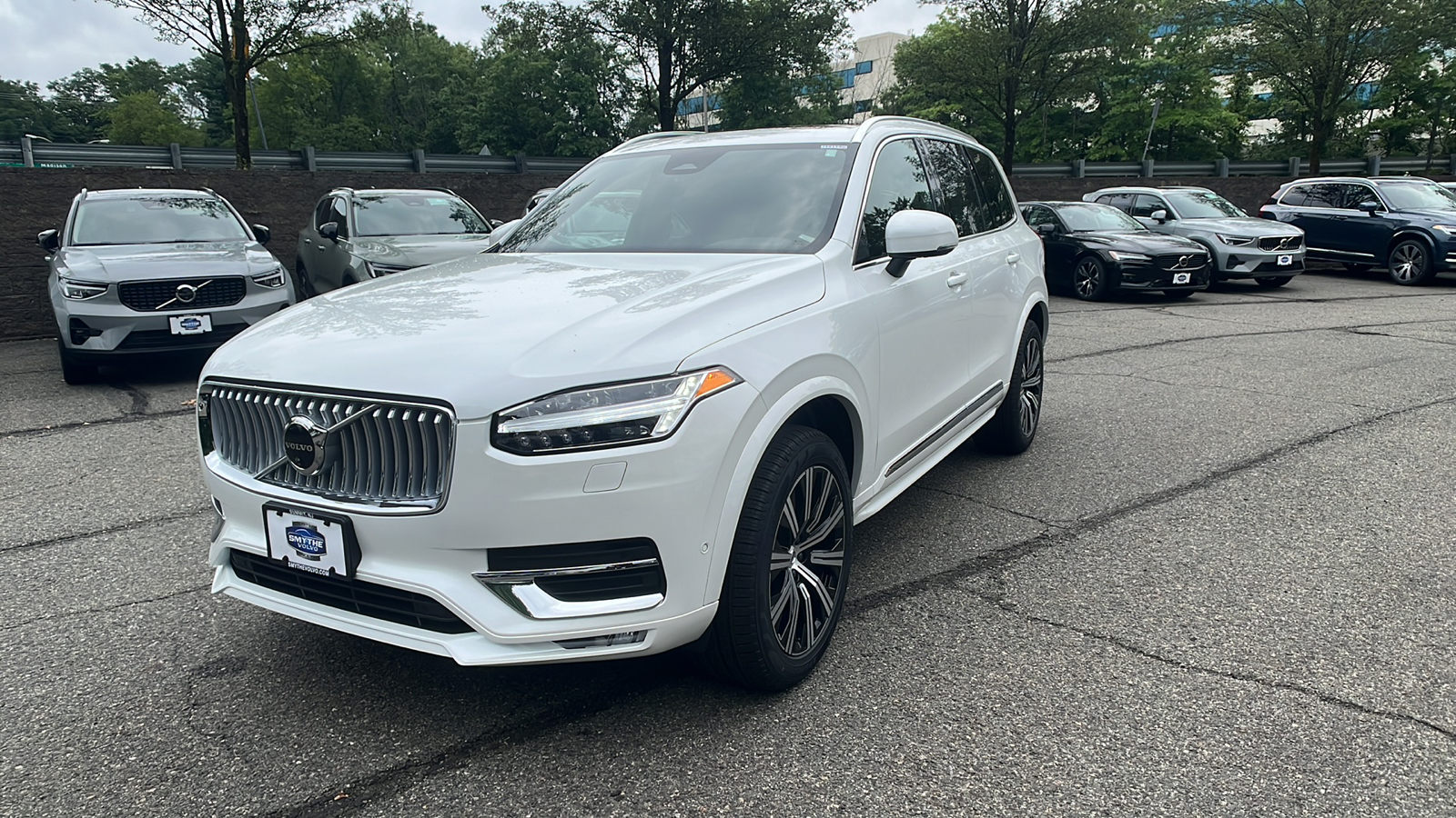 2025 Volvo XC90 B6 Plus 7-Seater 1