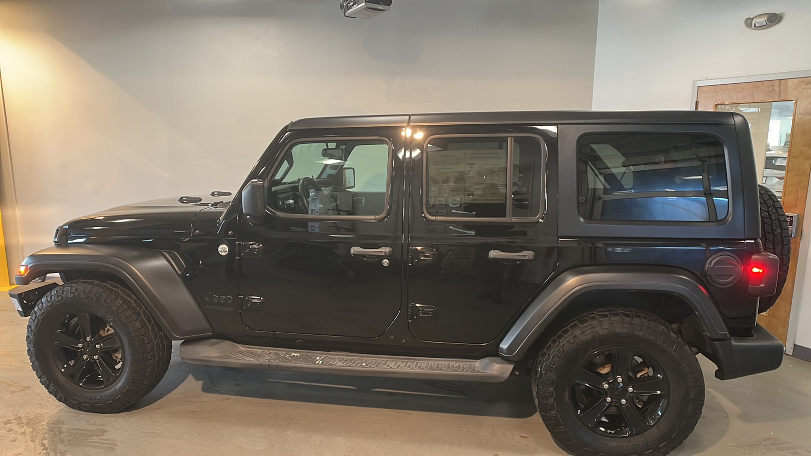 2019 Jeep Wrangler Unlimited Sport Altitude 2