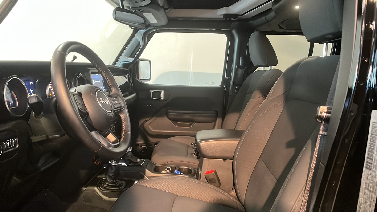 2019 Jeep Wrangler Unlimited Sport Altitude 11